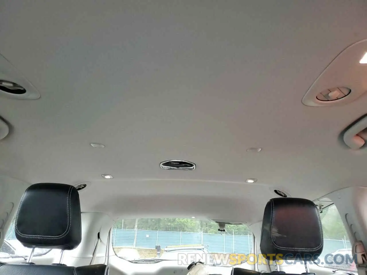 10 Photograph of a damaged car 2C4RC1S72MR567076 CHRYSLER PACIFICA 2021