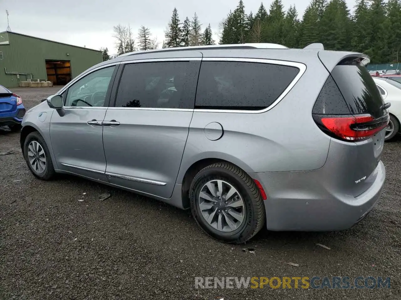 2 Photograph of a damaged car 2C4RC1S72MR567076 CHRYSLER PACIFICA 2021