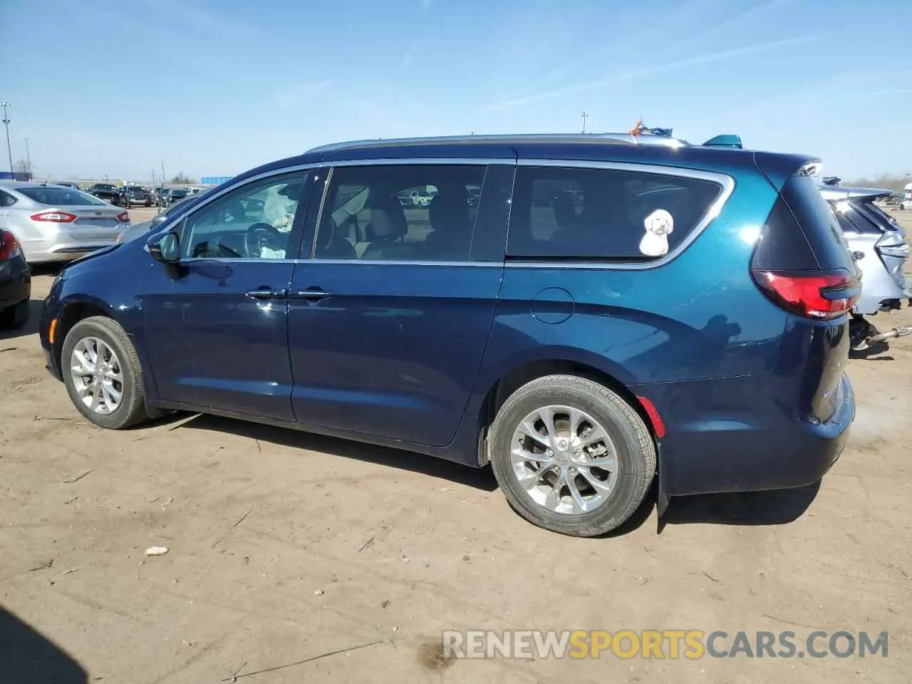 2 Photograph of a damaged car 2C4RC3BG6MR591750 CHRYSLER PACIFICA 2021