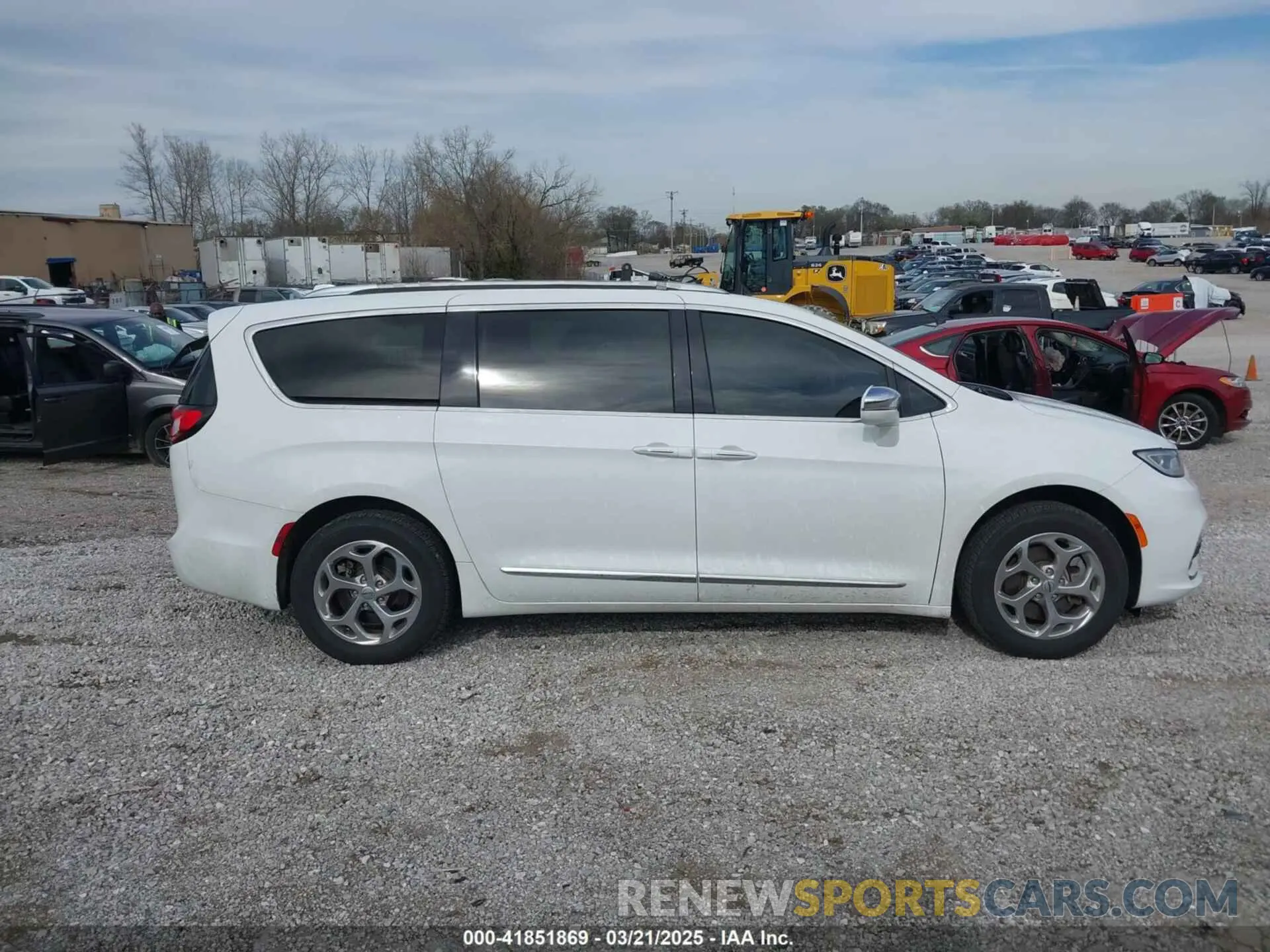 13 Photograph of a damaged car 2C4RC3GG2MR536964 CHRYSLER PACIFICA 2021