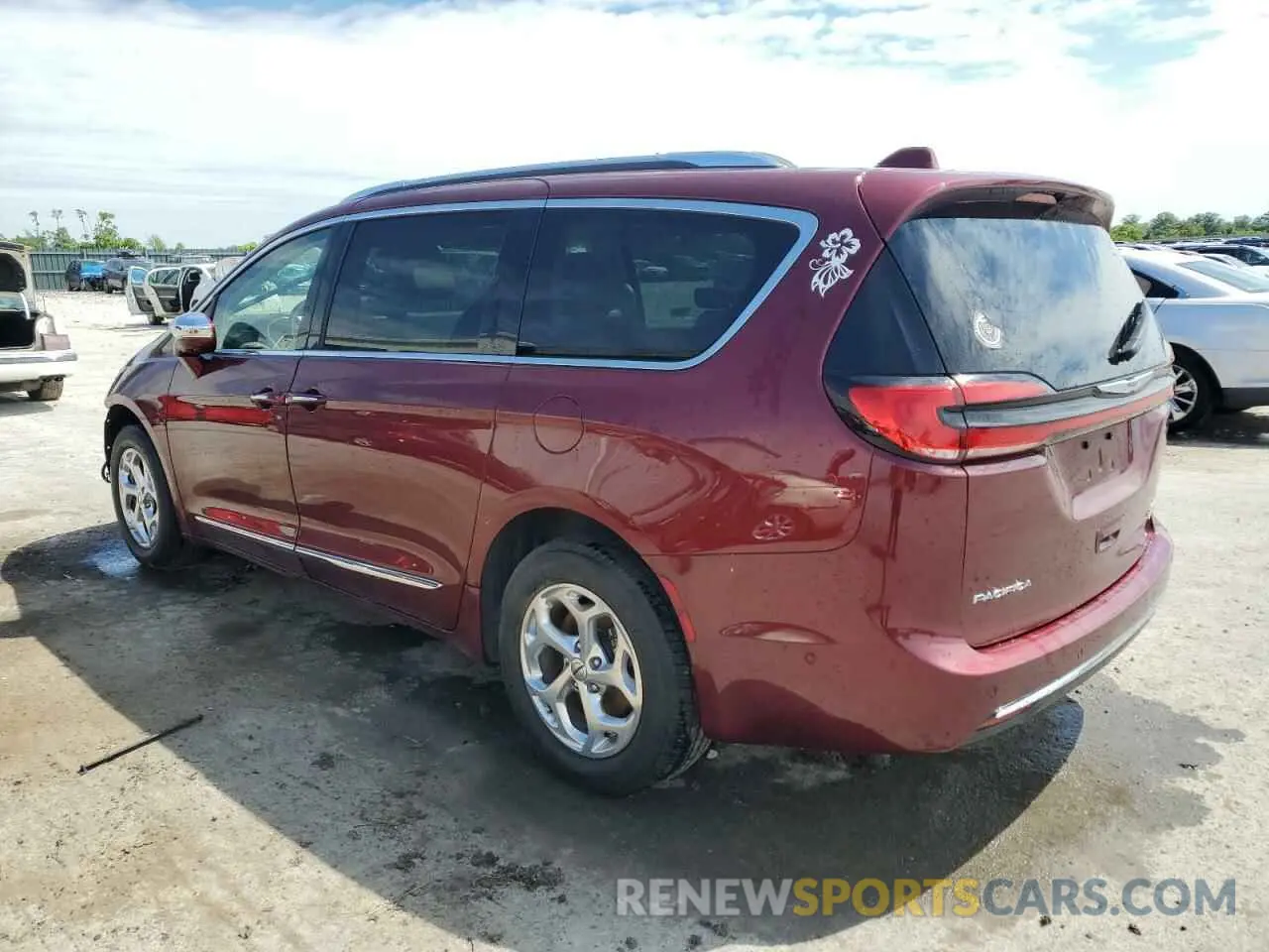 2 Photograph of a damaged car 2C4RC3GG2MR590636 CHRYSLER PACIFICA 2021