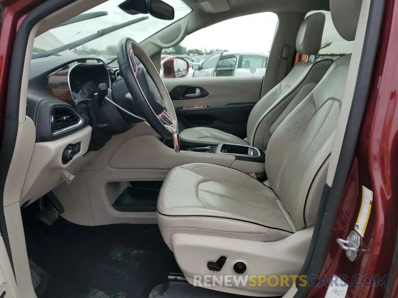 7 Photograph of a damaged car 2C4RC3GG2MR590636 CHRYSLER PACIFICA 2021