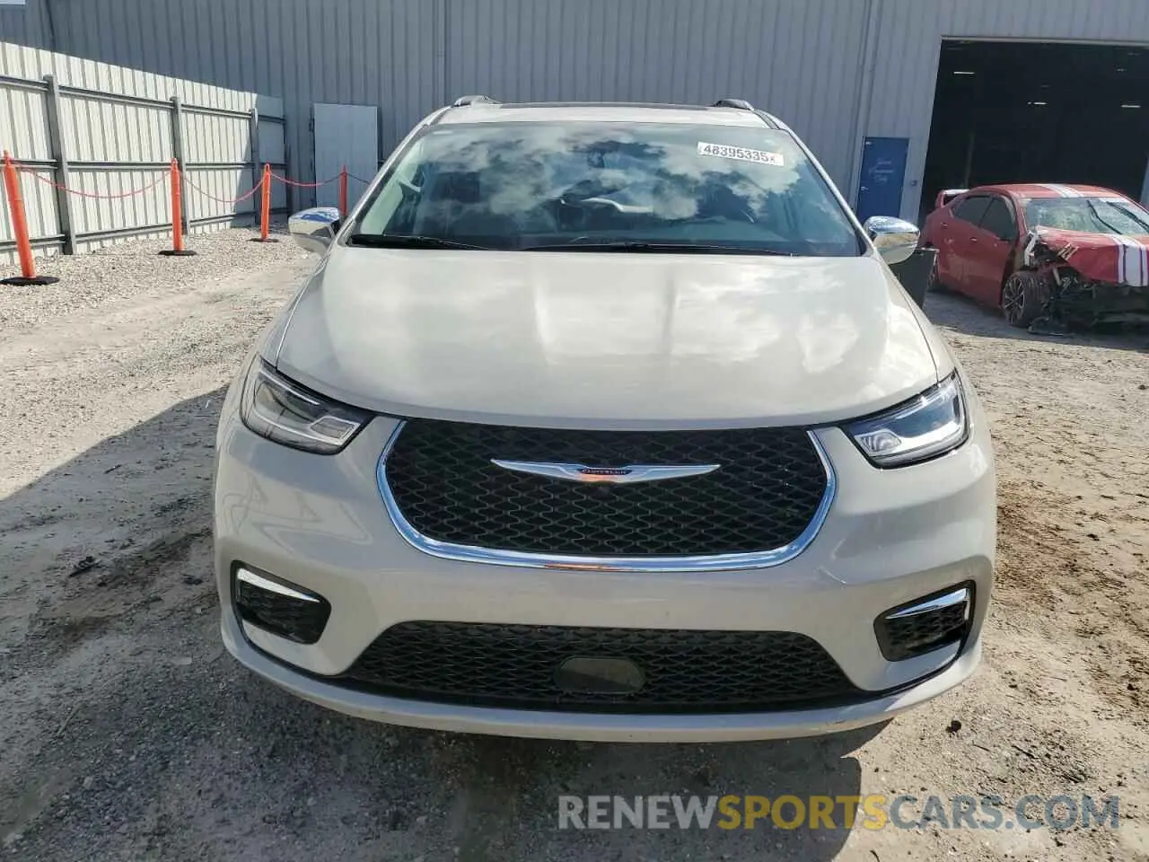 5 Photograph of a damaged car 2C4RC3GG3MR581749 CHRYSLER PACIFICA 2021
