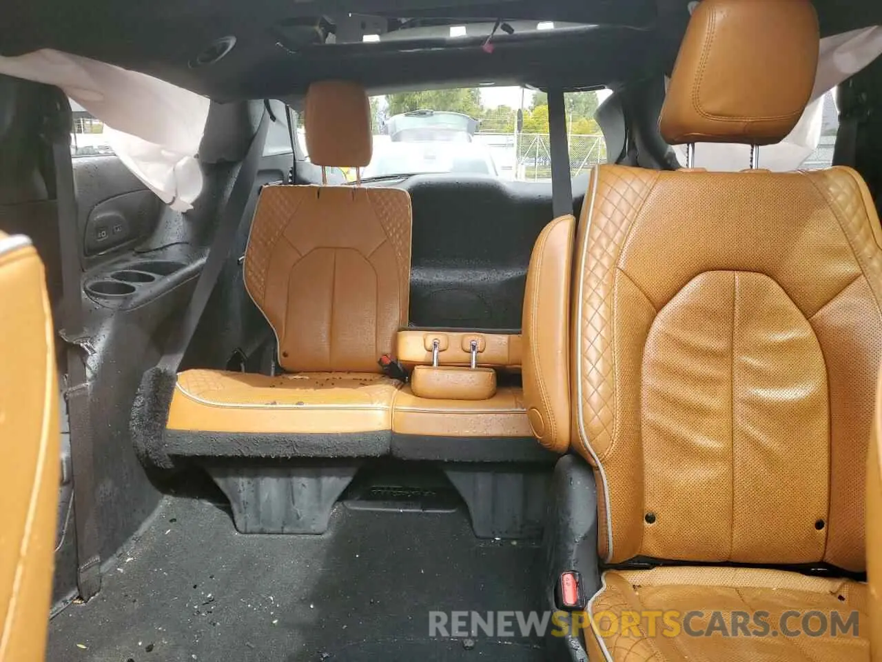 10 Фотография поврежденного автомобиля 2C4RC3PG7MR501627 CHRYSLER PACIFICA 2021