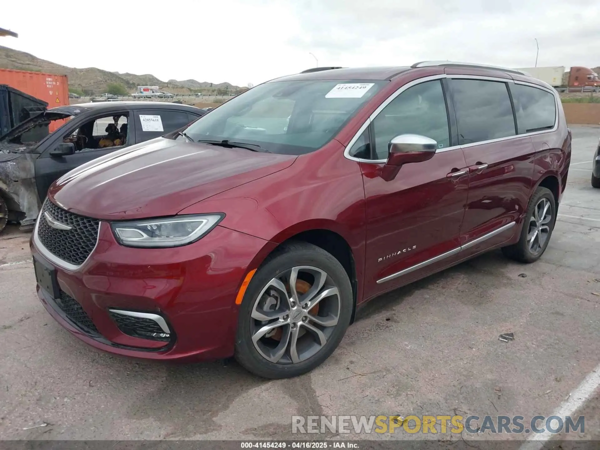 2 Photograph of a damaged car 2C4RC3PGXMR604069 CHRYSLER PACIFICA 2021