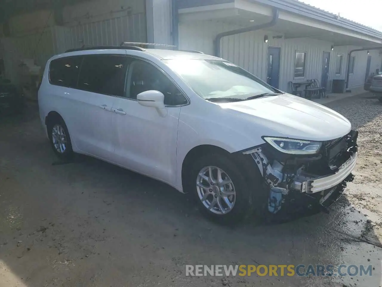 4 Фотография поврежденного автомобиля 2C4RC1BG0NR195335 CHRYSLER PACIFICA 2022