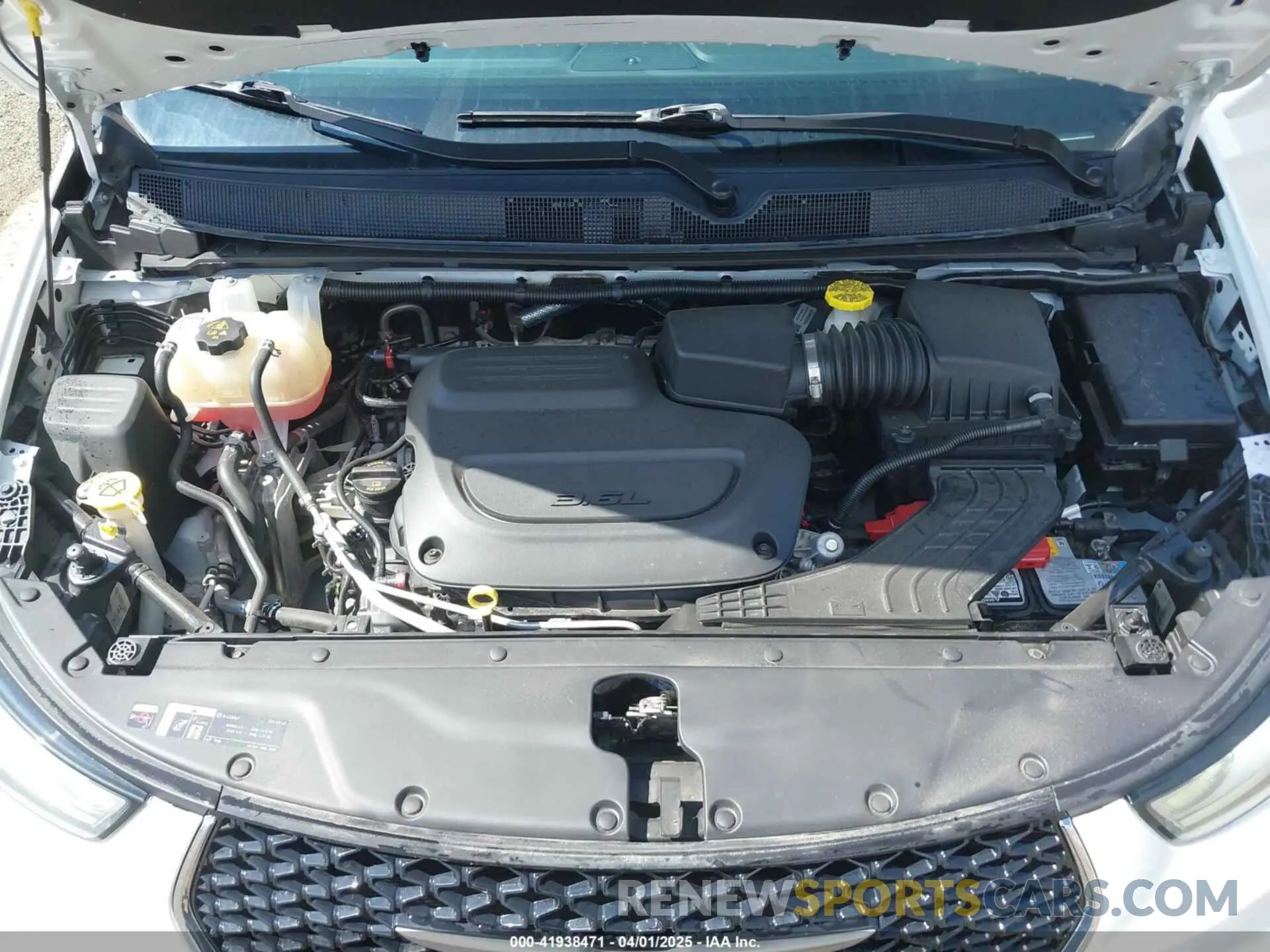 10 Фотография поврежденного автомобиля 2C4RC1BG0NR197859 CHRYSLER PACIFICA 2022