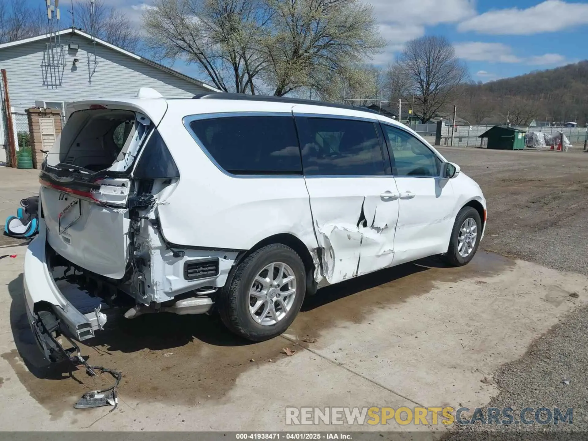 4 Фотография поврежденного автомобиля 2C4RC1BG0NR197859 CHRYSLER PACIFICA 2022