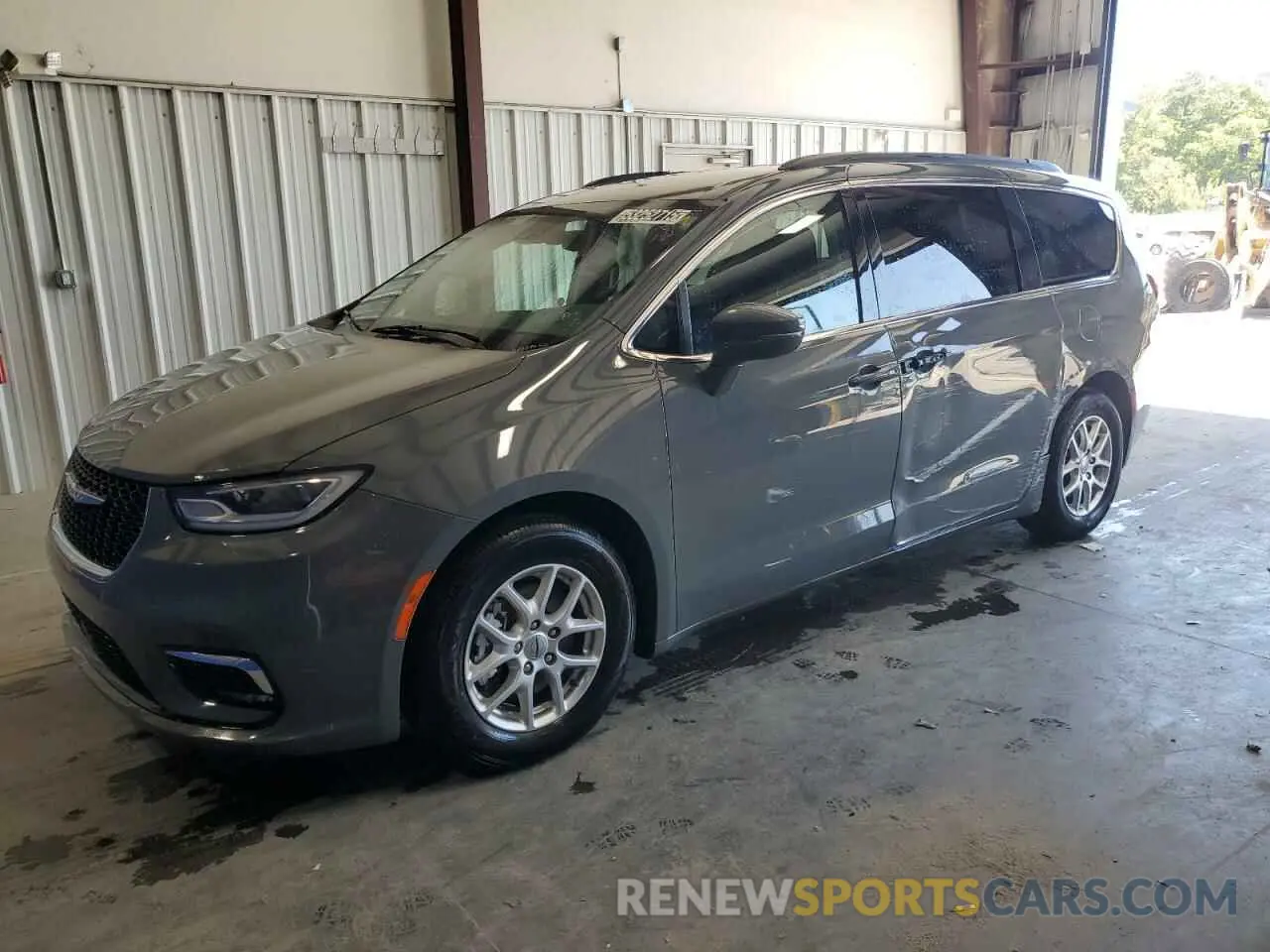 1 Photograph of a damaged car 2C4RC1BG1NR218329 CHRYSLER PACIFICA 2022