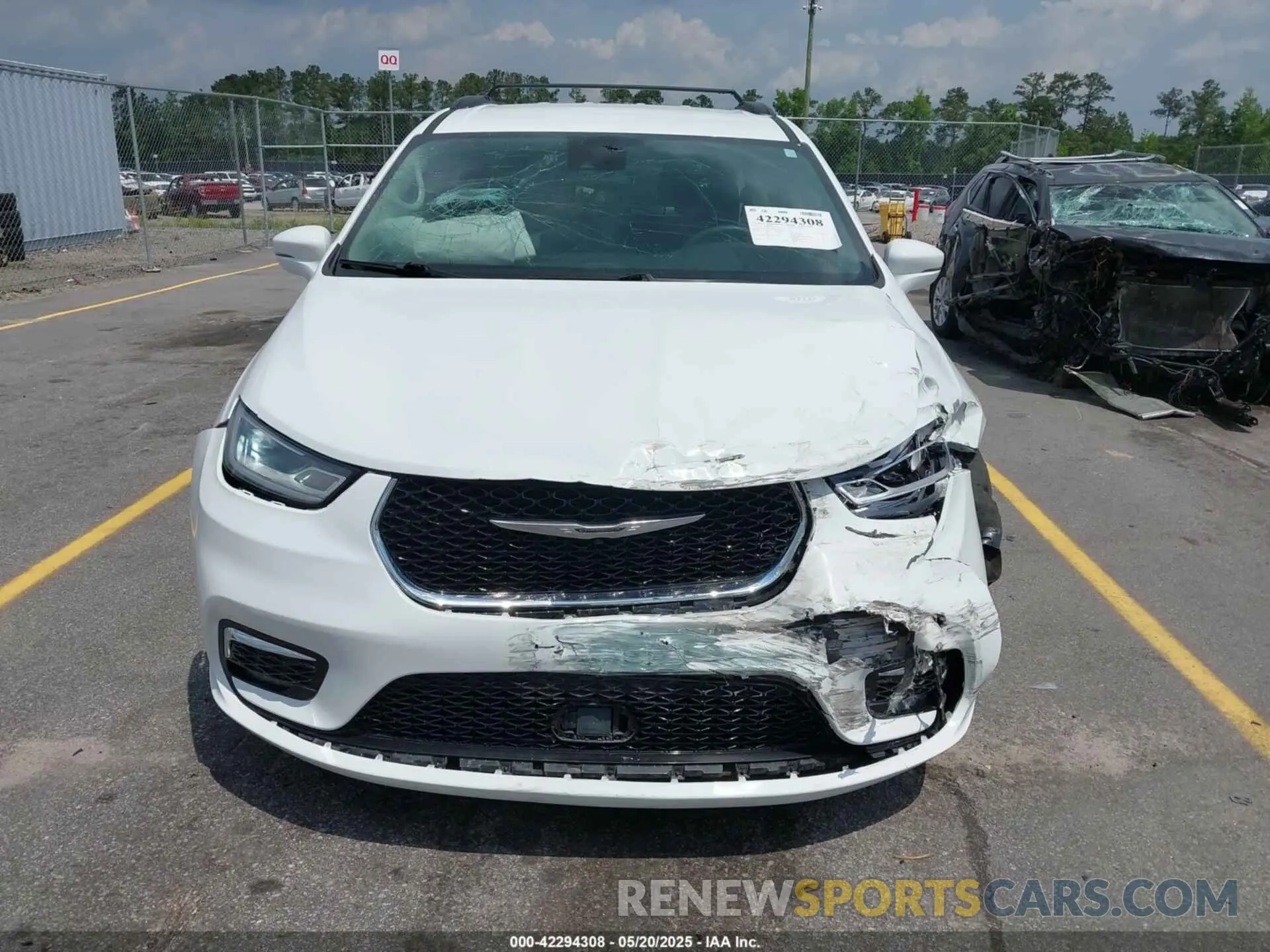 12 Фотография поврежденного автомобиля 2C4RC1BG2NR169772 CHRYSLER PACIFICA 2022