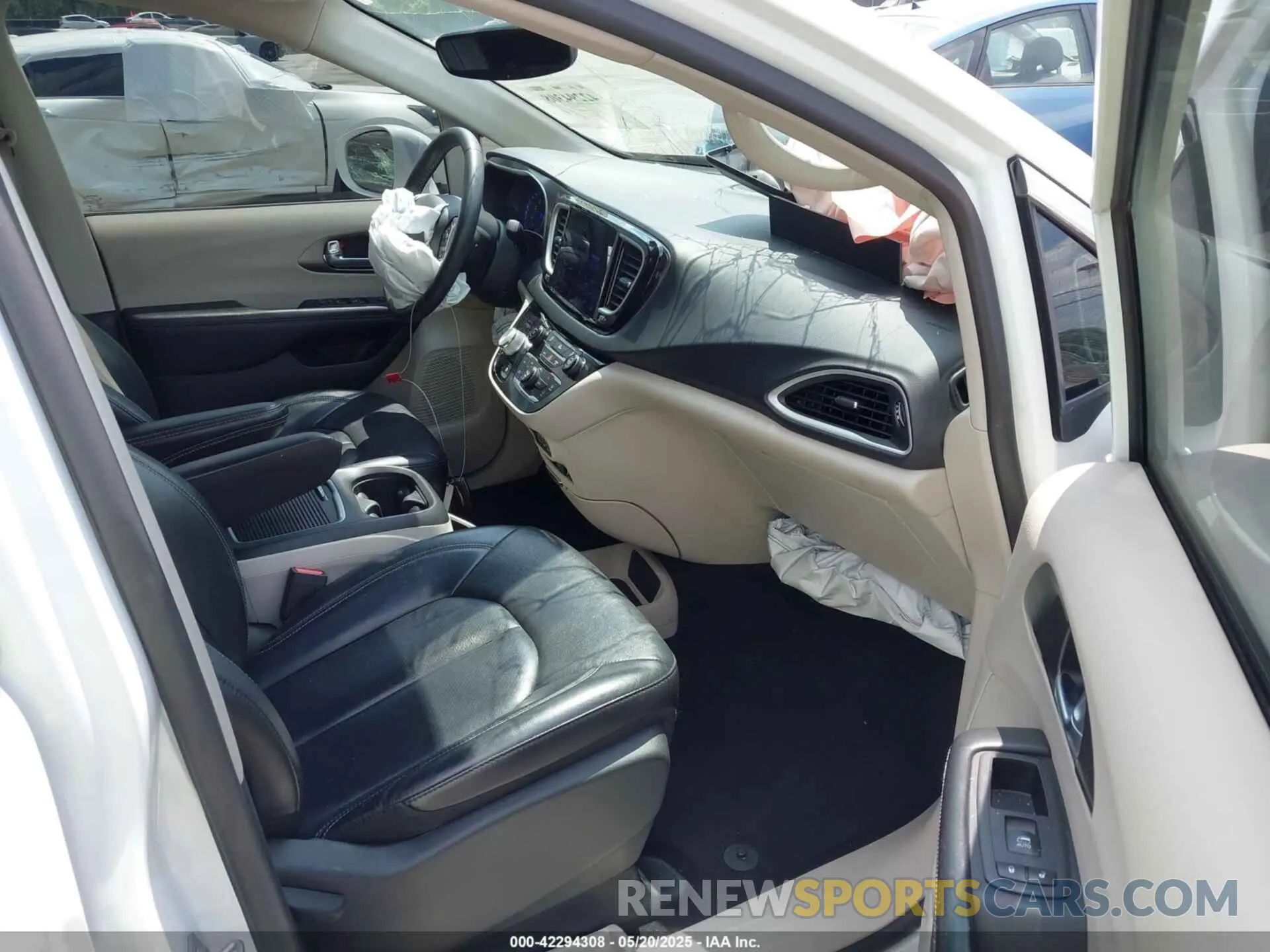 5 Фотография поврежденного автомобиля 2C4RC1BG2NR169772 CHRYSLER PACIFICA 2022