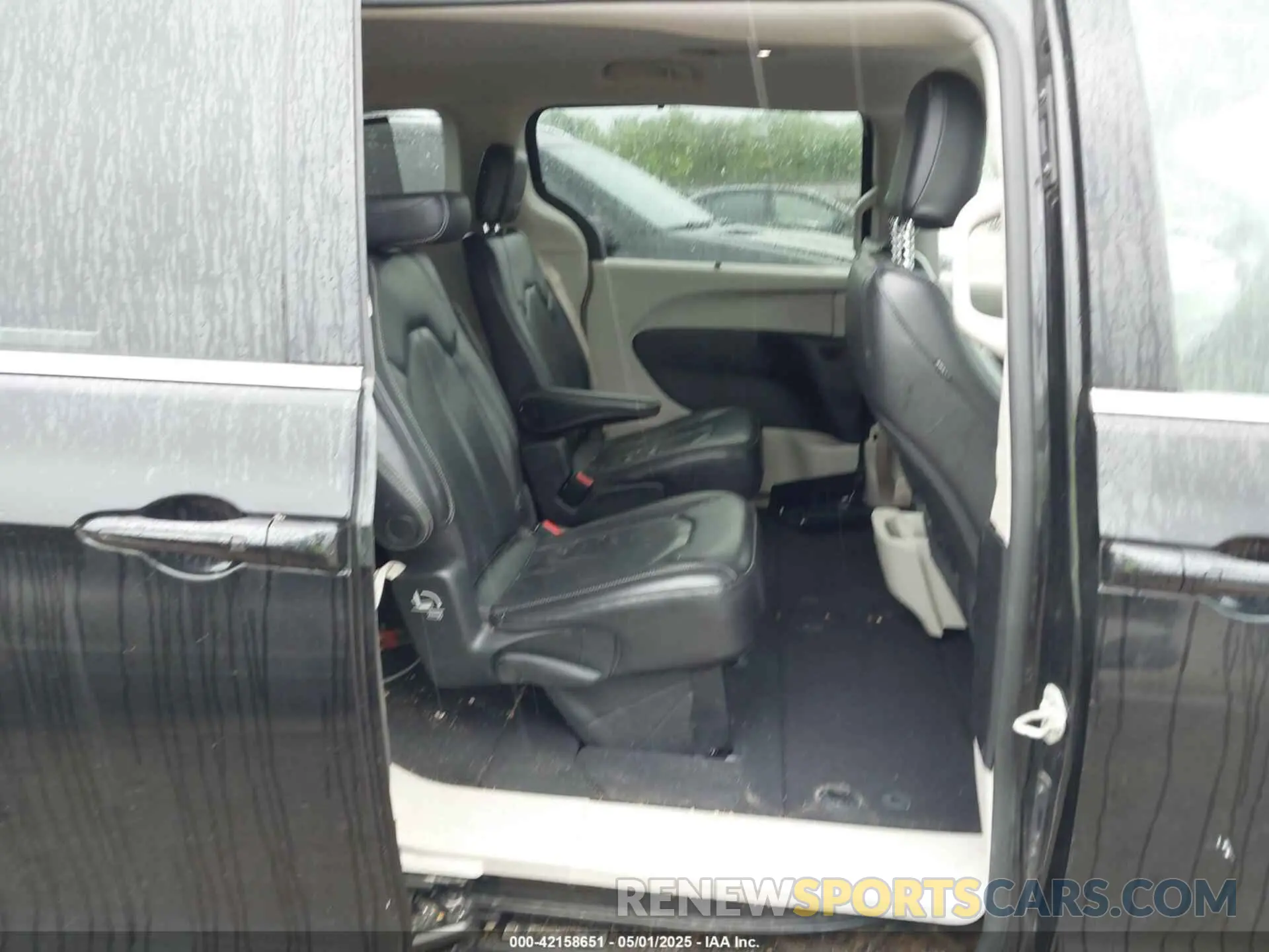 8 Фотография поврежденного автомобиля 2C4RC1BG3NR106311 CHRYSLER PACIFICA 2022
