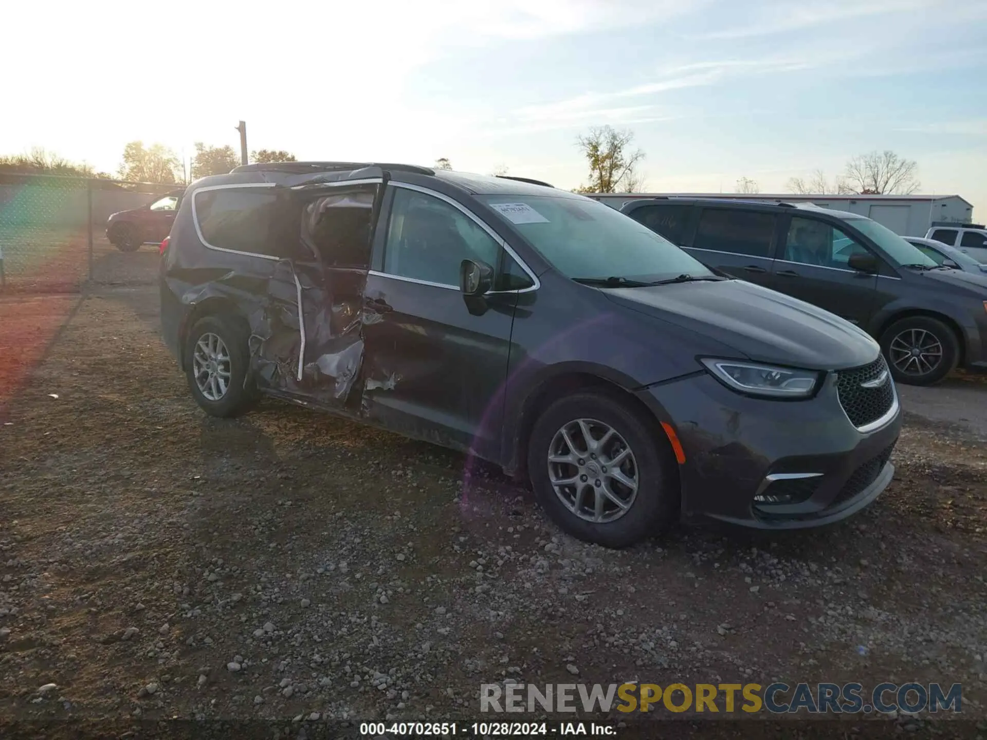 1 Фотография поврежденного автомобиля 2C4RC1BG3NR106566 CHRYSLER PACIFICA 2022