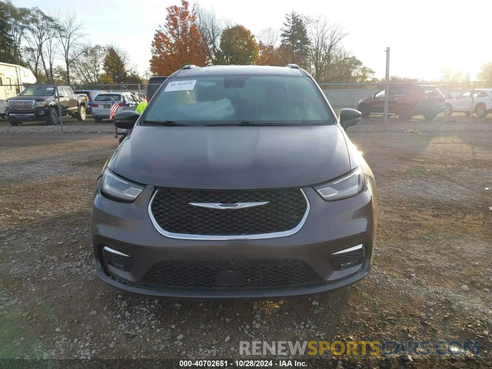 11 Фотография поврежденного автомобиля 2C4RC1BG3NR106566 CHRYSLER PACIFICA 2022