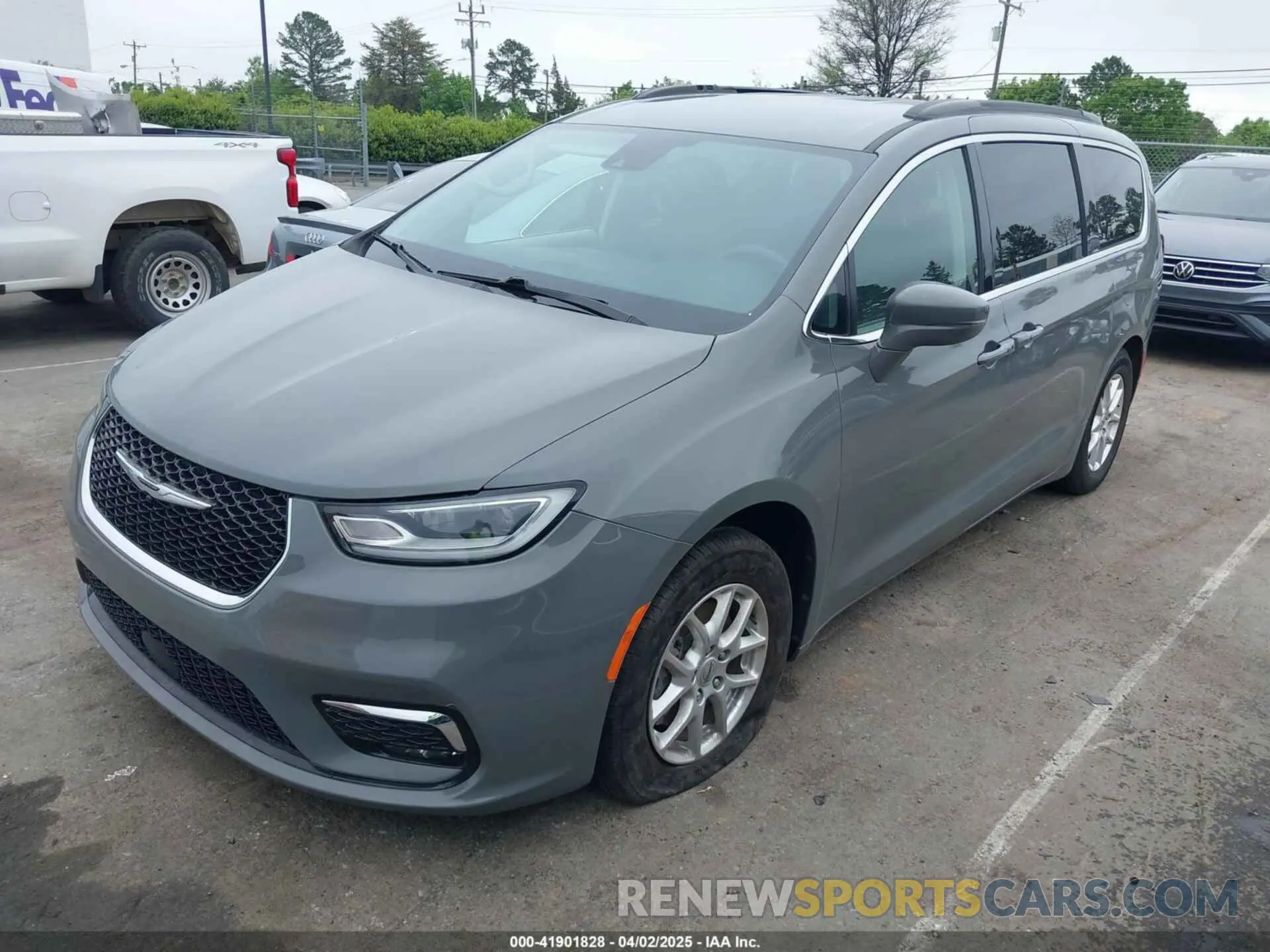 2 Фотография поврежденного автомобиля 2C4RC1BG3NR133010 CHRYSLER PACIFICA 2022