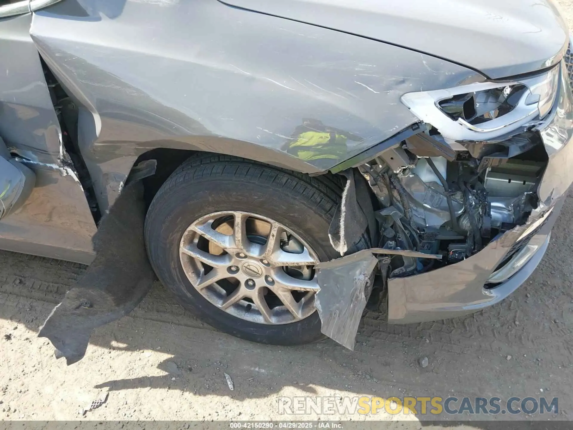 17 Фотография поврежденного автомобиля 2C4RC1BG3NR168565 CHRYSLER PACIFICA 2022