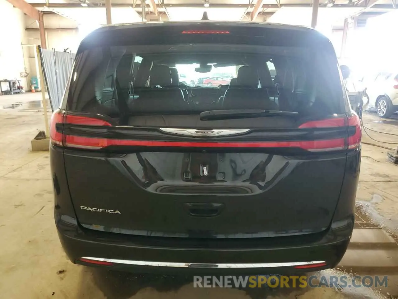 6 Фотография поврежденного автомобиля 2C4RC1BG3NR190212 CHRYSLER PACIFICA 2022