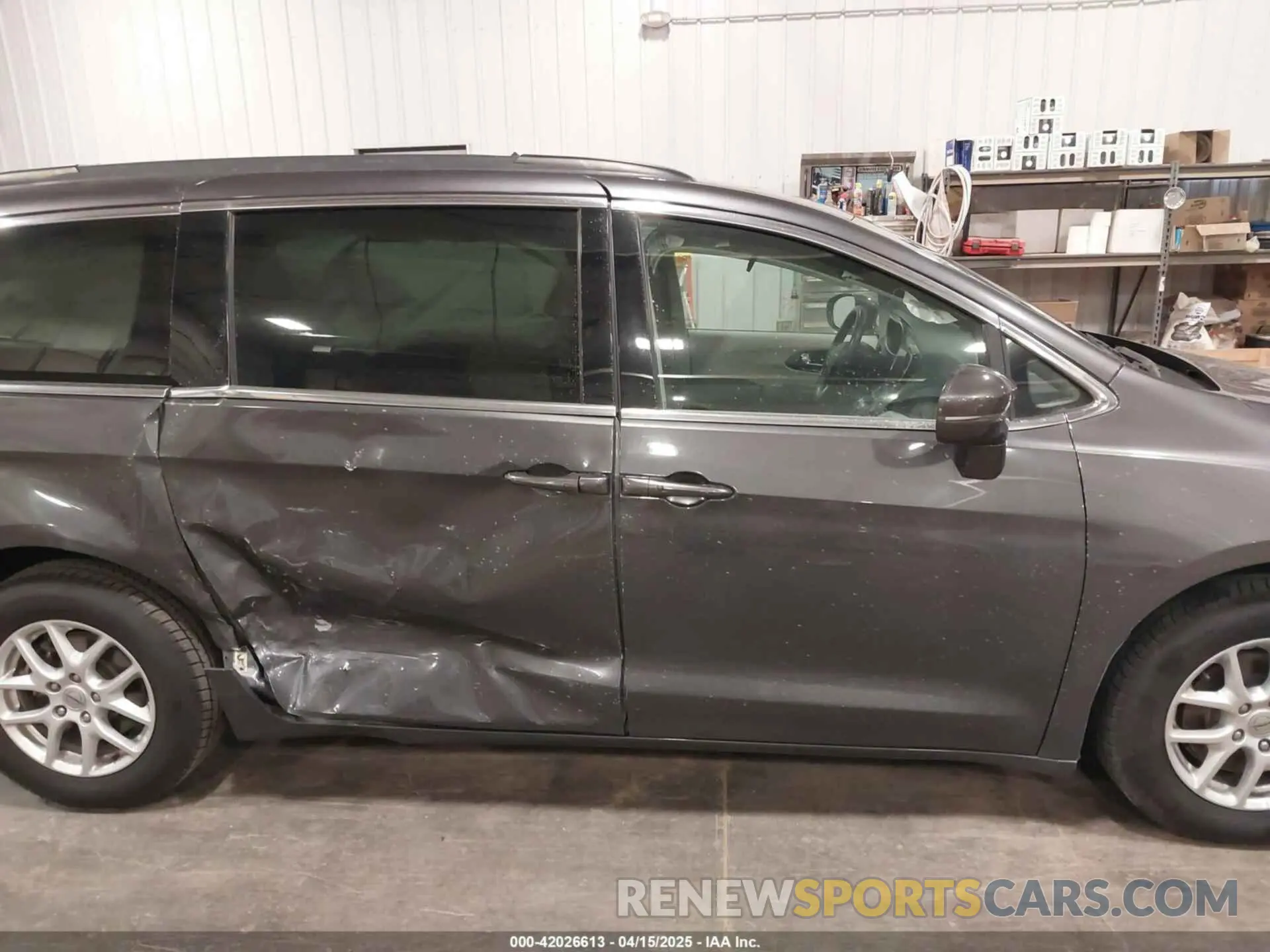 14 Фотография поврежденного автомобиля 2C4RC1BG4NR109475 CHRYSLER PACIFICA 2022