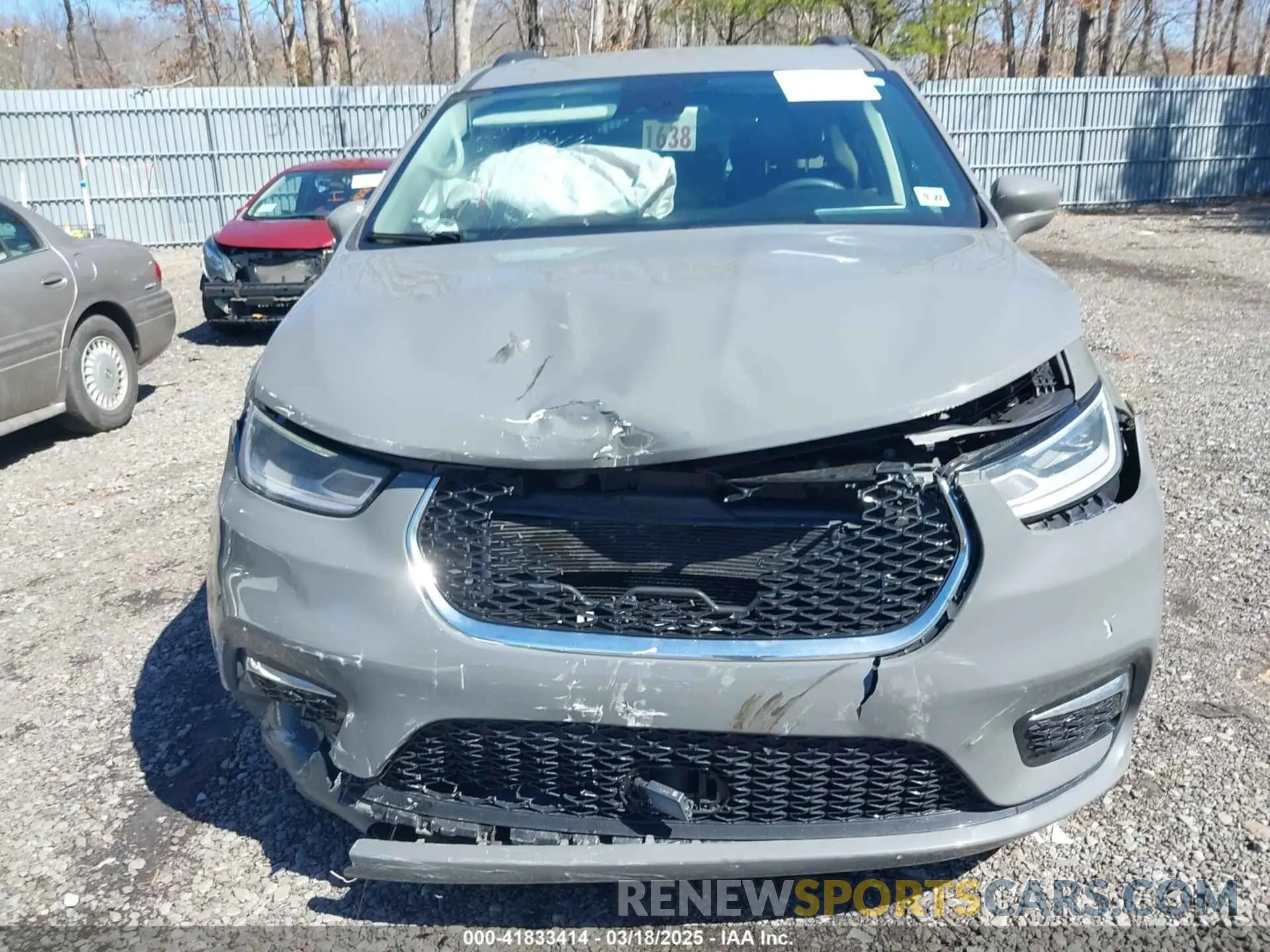 12 Фотография поврежденного автомобиля 2C4RC1BG4NR169501 CHRYSLER PACIFICA 2022