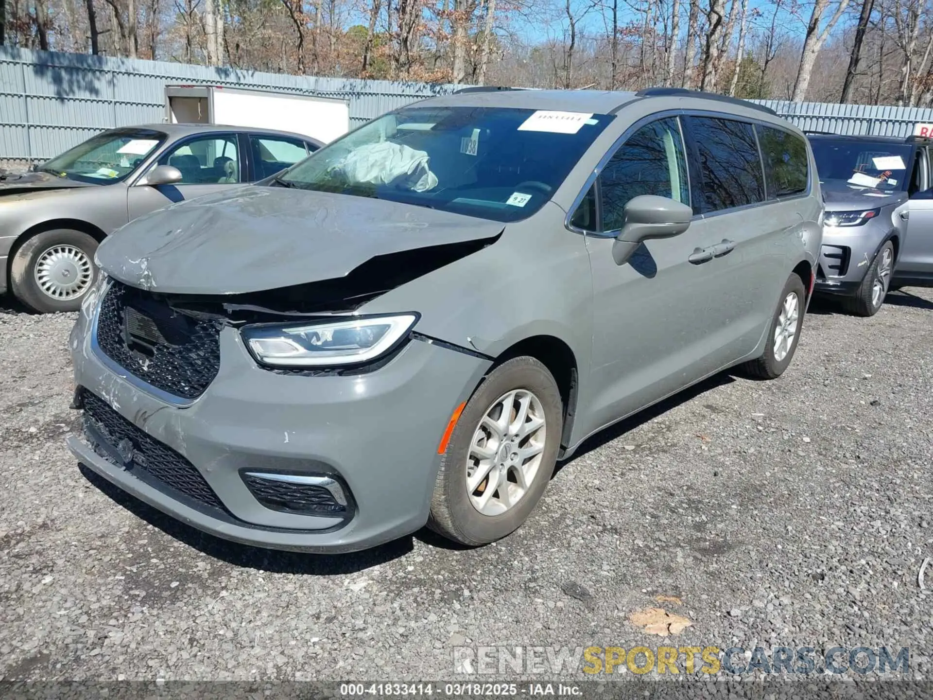 2 Фотография поврежденного автомобиля 2C4RC1BG4NR169501 CHRYSLER PACIFICA 2022