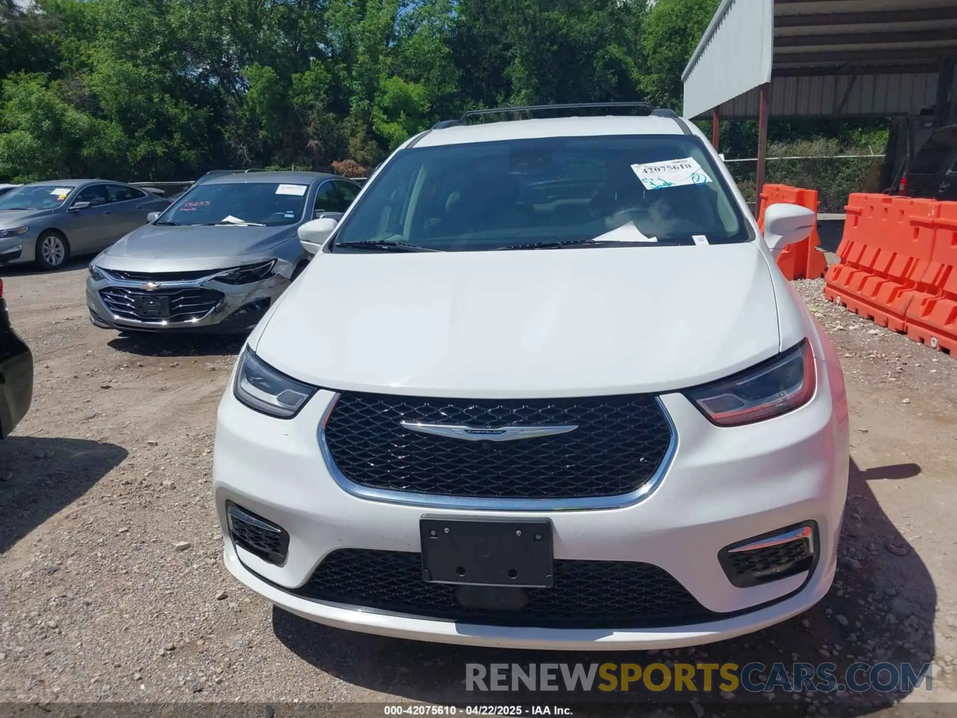 12 Фотография поврежденного автомобиля 2C4RC1BG4NR188999 CHRYSLER PACIFICA 2022