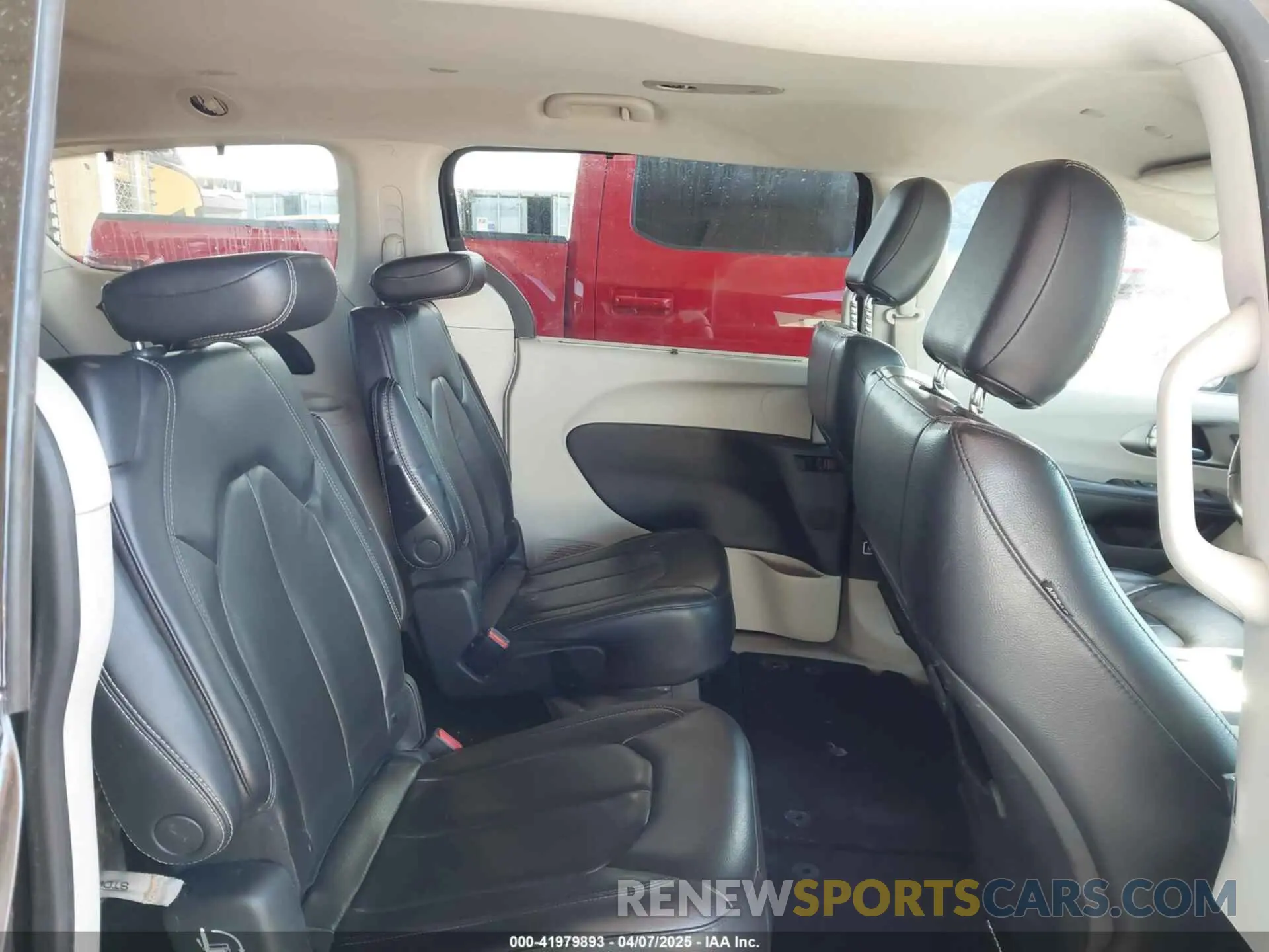 8 Фотография поврежденного автомобиля 2C4RC1BG5NR111428 CHRYSLER PACIFICA 2022