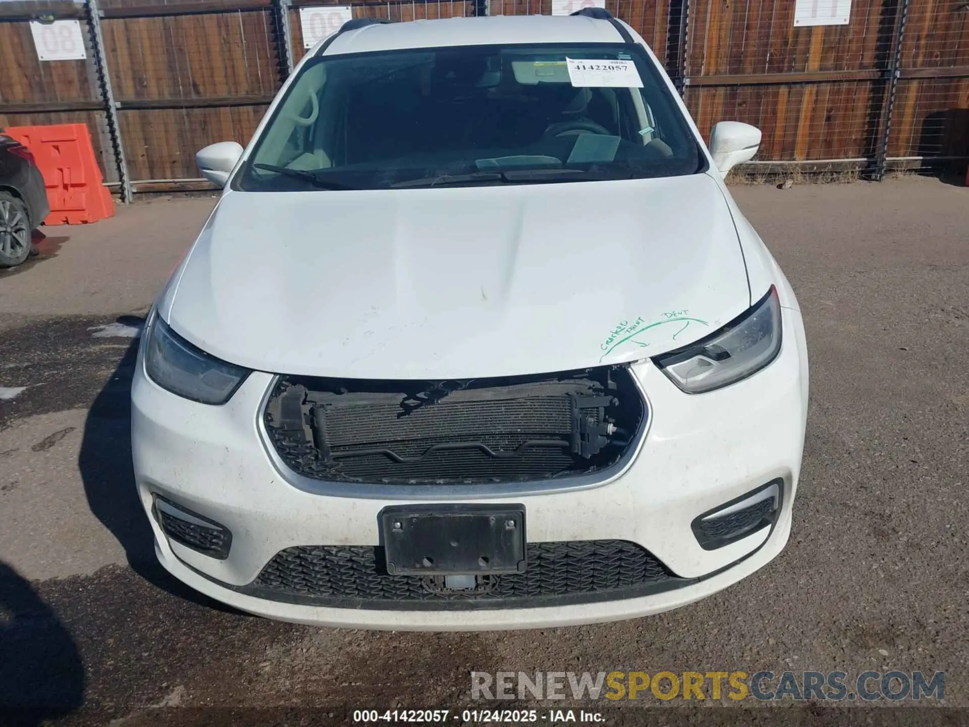 12 Photograph of a damaged car 2C4RC1BG5NR170186 CHRYSLER PACIFICA 2022