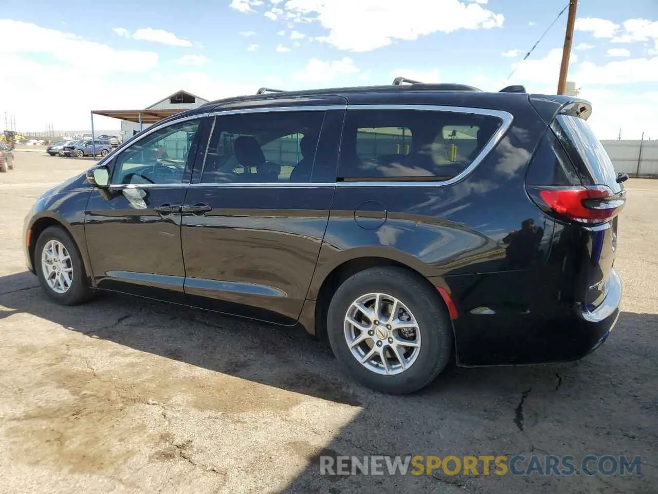 2 Photograph of a damaged car 2C4RC1BG5NR211450 CHRYSLER PACIFICA 2022