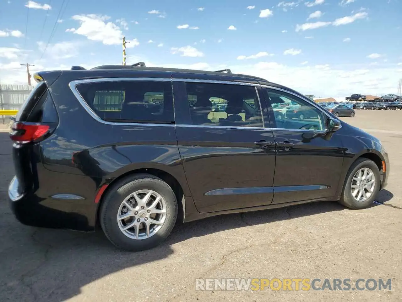 3 Photograph of a damaged car 2C4RC1BG5NR211450 CHRYSLER PACIFICA 2022