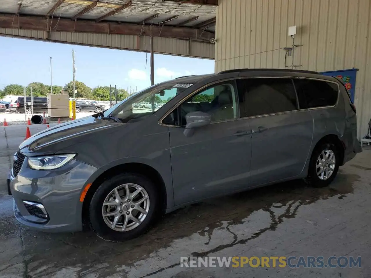 1 Photograph of a damaged car 2C4RC1BG6NR116038 CHRYSLER PACIFICA 2022