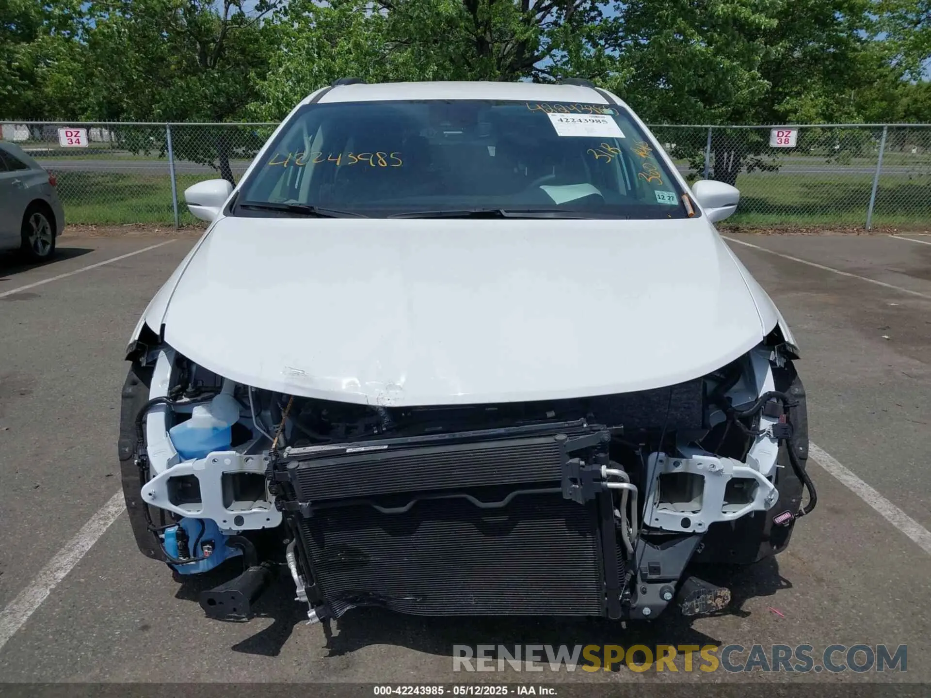 6 Фотография поврежденного автомобиля 2C4RC1BG6NR220366 CHRYSLER PACIFICA 2022