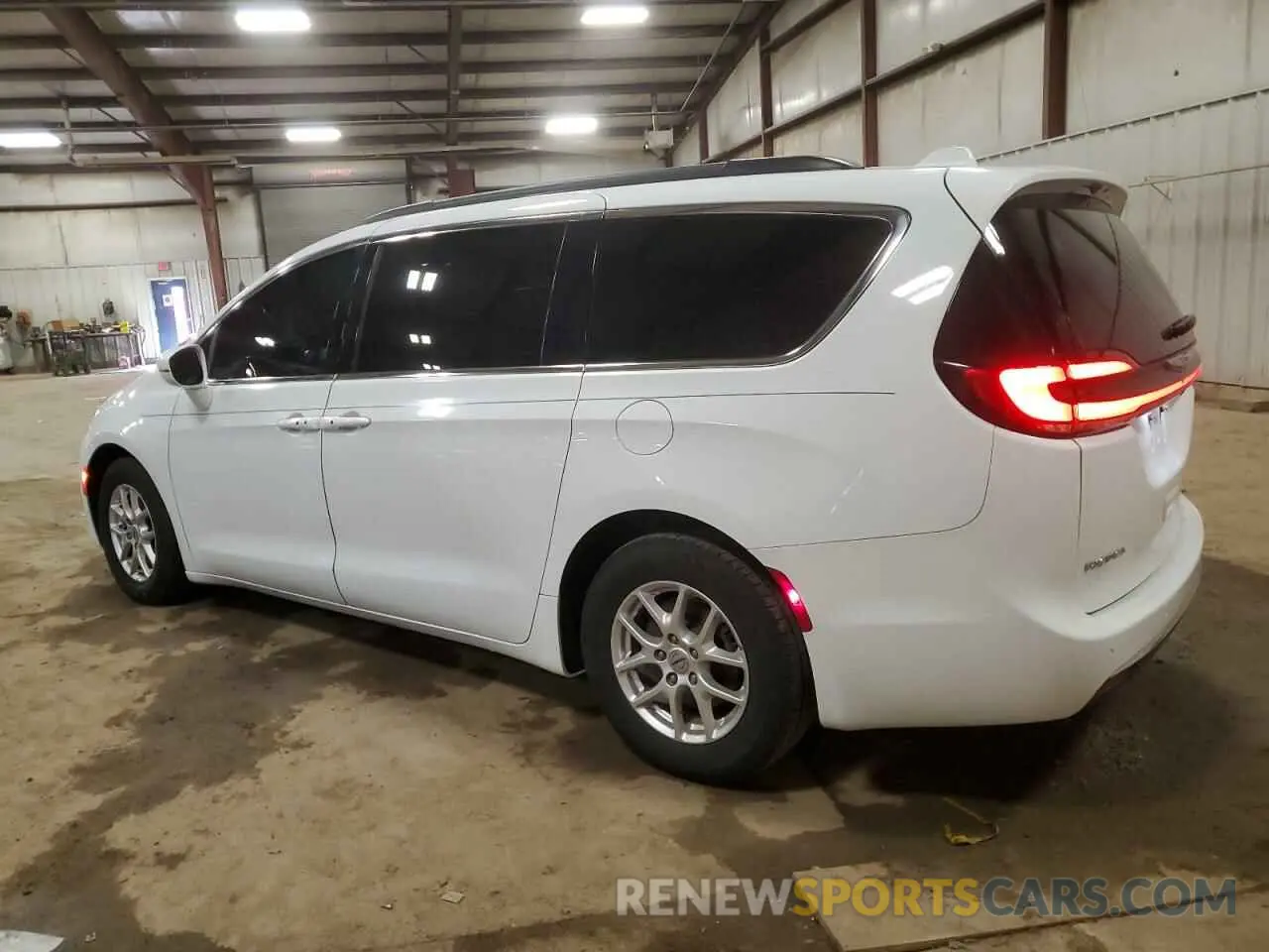 2 Photograph of a damaged car 2C4RC1BG7NR115660 CHRYSLER PACIFICA 2022