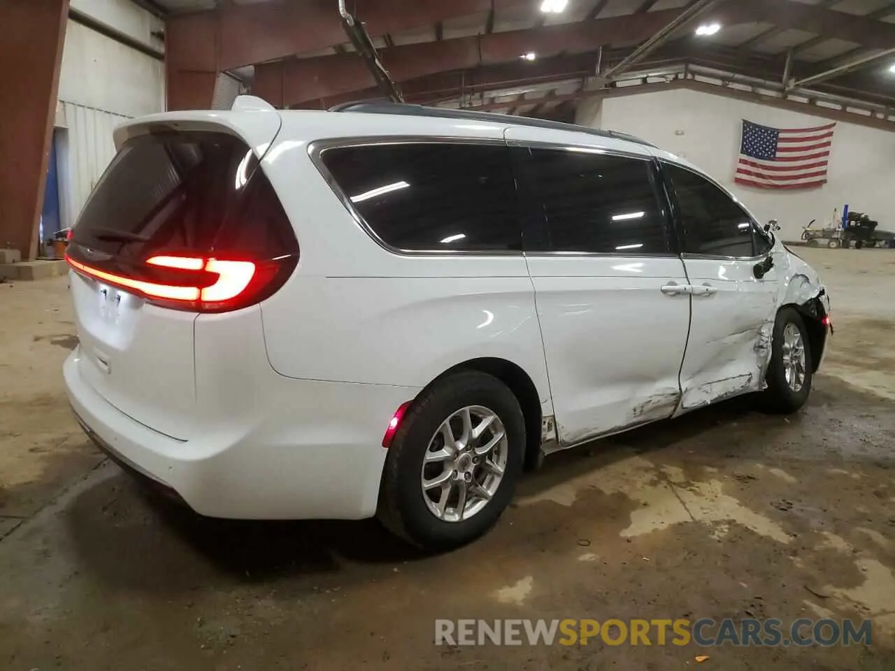 3 Photograph of a damaged car 2C4RC1BG7NR115660 CHRYSLER PACIFICA 2022
