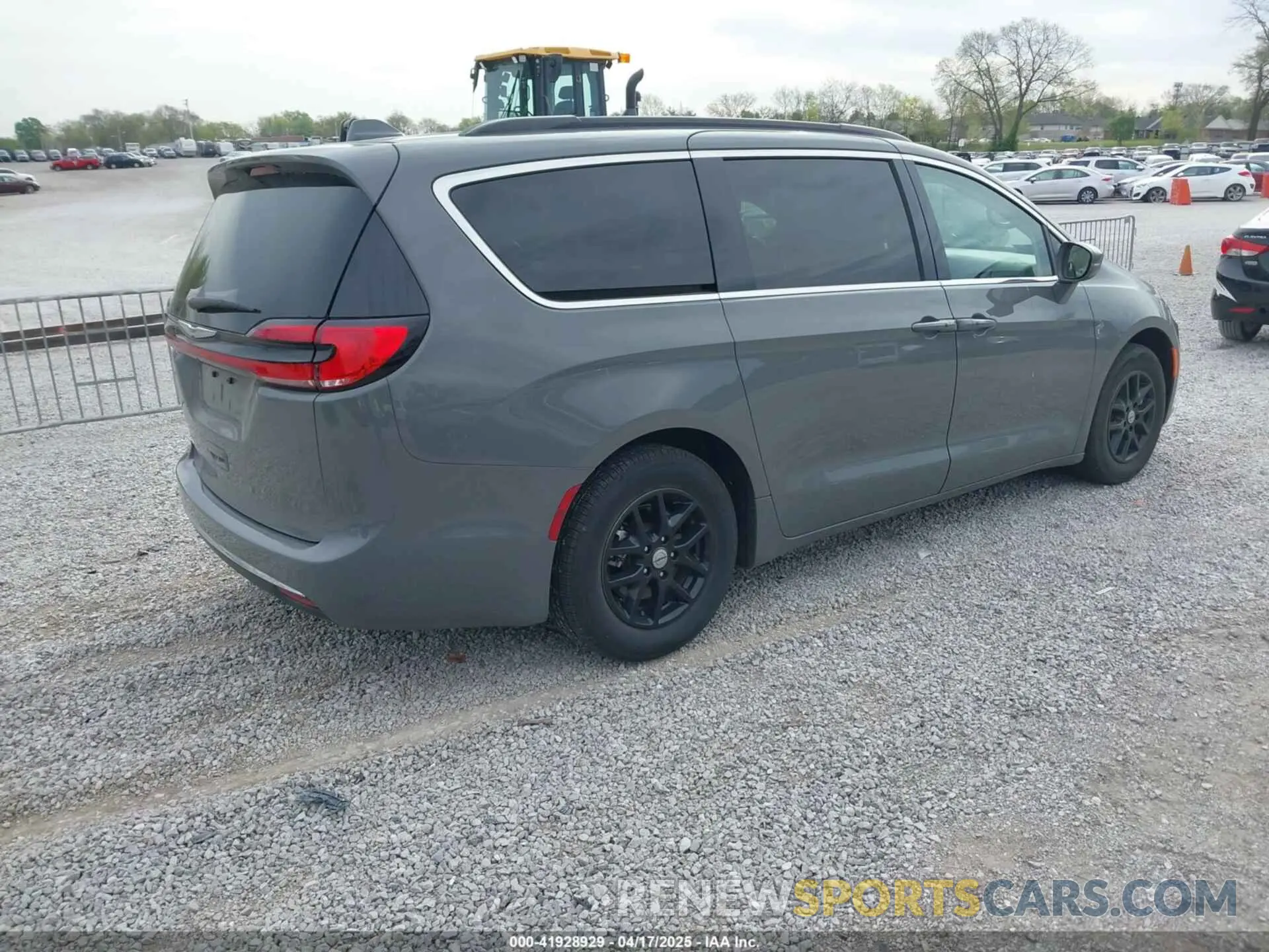 4 Фотография поврежденного автомобиля 2C4RC1BG7NR168519 CHRYSLER PACIFICA 2022