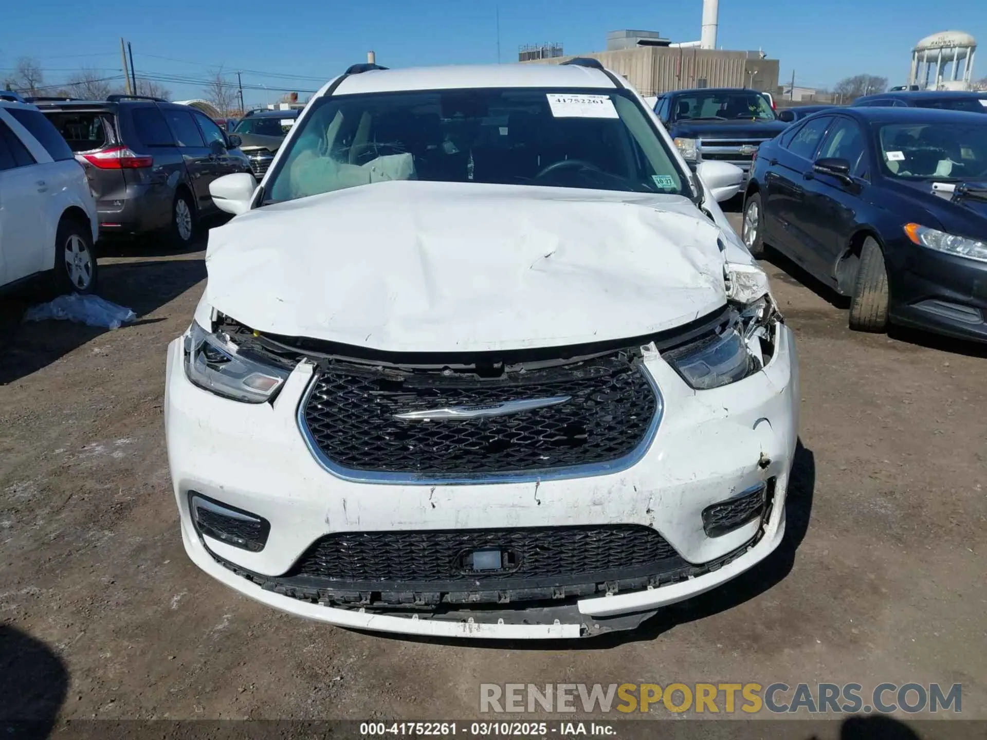 12 Фотография поврежденного автомобиля 2C4RC1BG7NR178063 CHRYSLER PACIFICA 2022