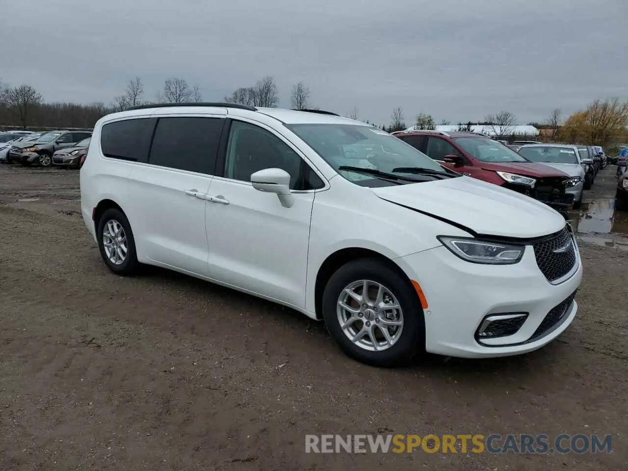 4 Photograph of a damaged car 2C4RC1BG7NR192321 CHRYSLER PACIFICA 2022