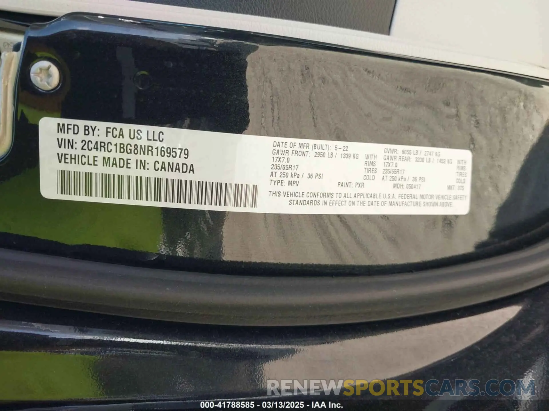 9 Photograph of a damaged car 2C4RC1BG8NR169579 CHRYSLER PACIFICA 2022