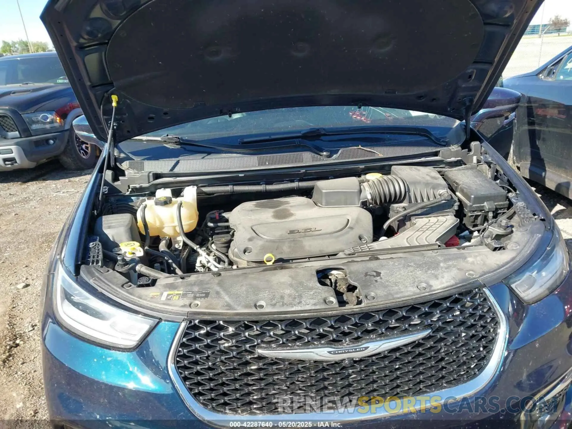 10 Фотография поврежденного автомобиля 2C4RC1BG8NR186558 CHRYSLER PACIFICA 2022