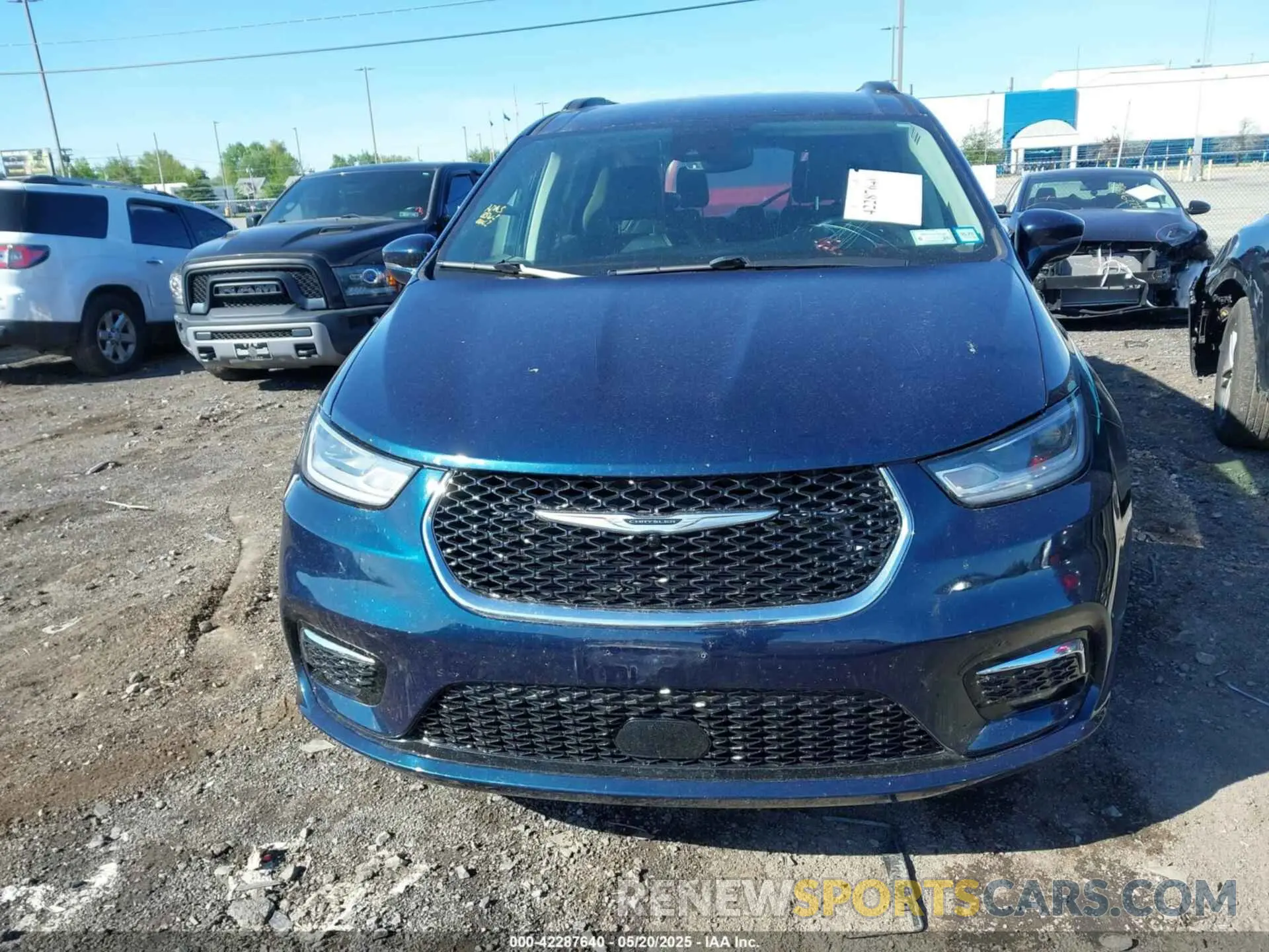 12 Фотография поврежденного автомобиля 2C4RC1BG8NR186558 CHRYSLER PACIFICA 2022