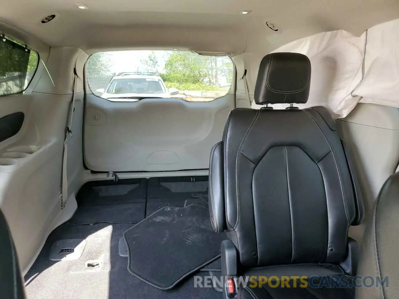 10 Фотография поврежденного автомобиля 2C4RC1BG8NR209207 CHRYSLER PACIFICA 2022