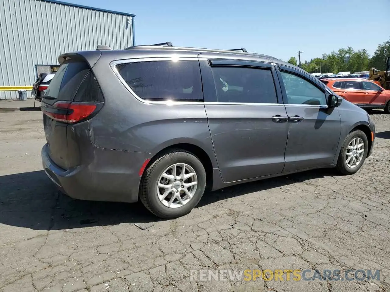 3 Фотография поврежденного автомобиля 2C4RC1BG8NR209207 CHRYSLER PACIFICA 2022