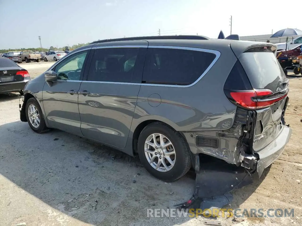 2 Photograph of a damaged car 2C4RC1BG8NR218084 CHRYSLER PACIFICA 2022