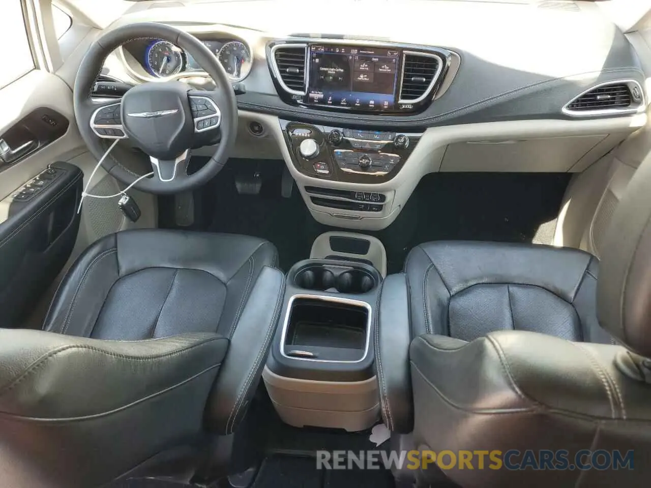 8 Фотография поврежденного автомобиля 2C4RC1BG9NR105132 CHRYSLER PACIFICA 2022