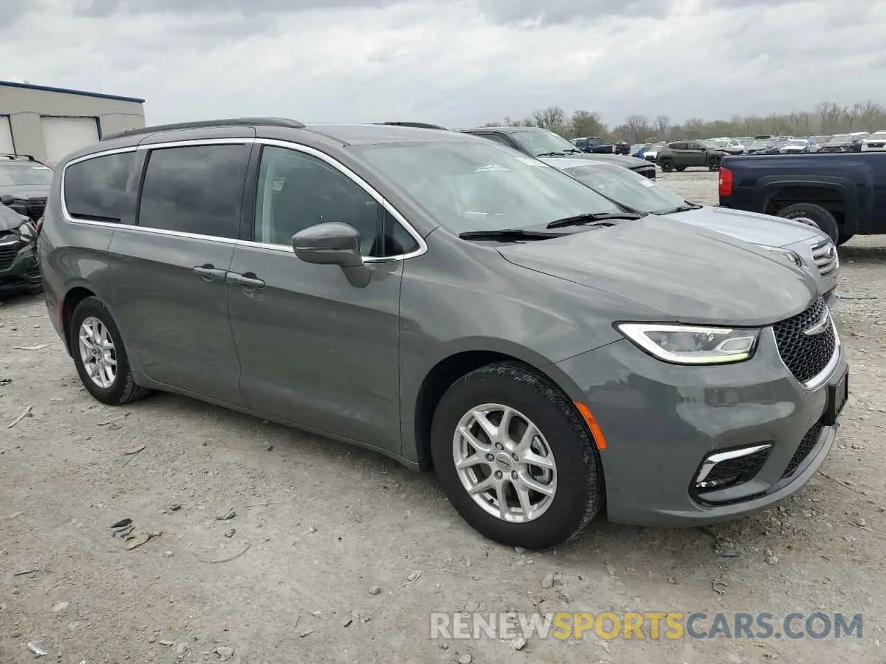 4 Фотография поврежденного автомобиля 2C4RC1BG9NR113943 CHRYSLER PACIFICA 2022