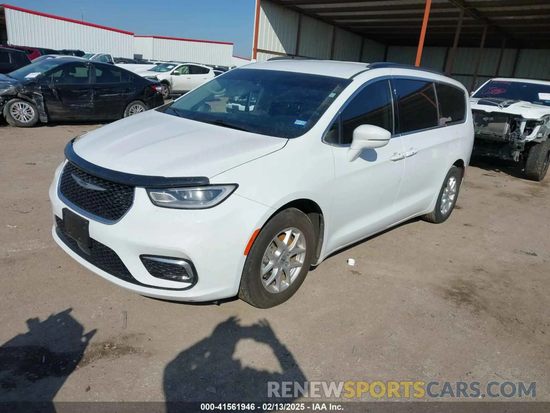 2 Фотография поврежденного автомобиля 2C4RC1BG9NR140561 CHRYSLER PACIFICA 2022