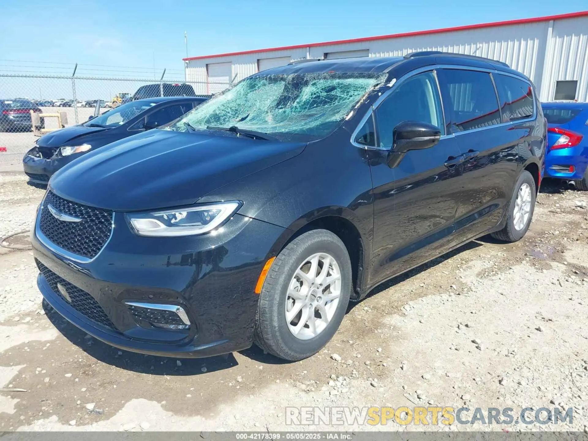 2 Photograph of a damaged car 2C4RC1BGXNR142495 CHRYSLER PACIFICA 2022