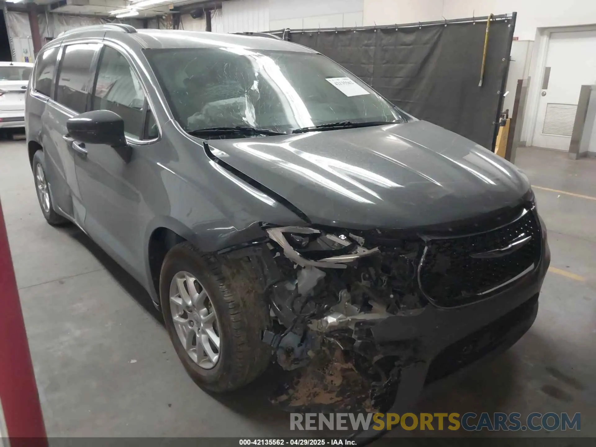 1 Photograph of a damaged car 2C4RC1BGXNR235047 CHRYSLER PACIFICA 2022