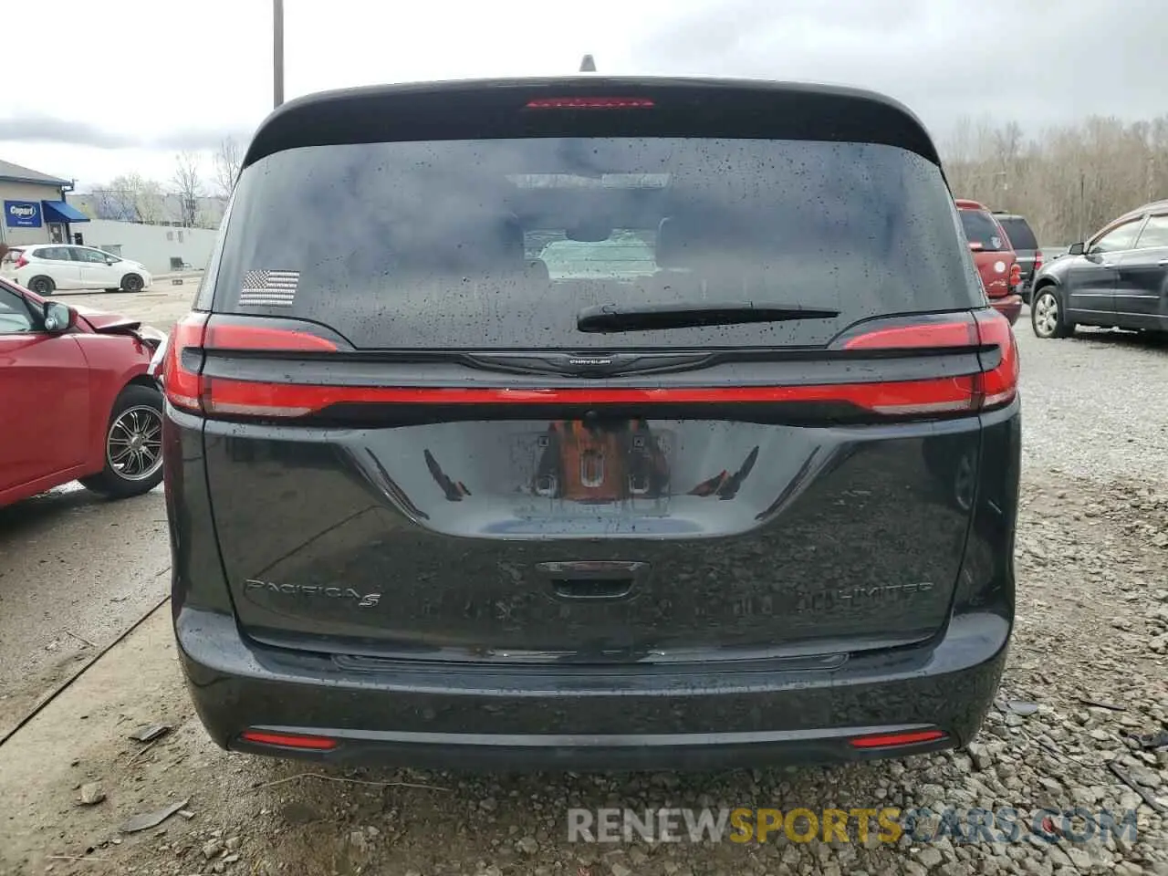 6 Photograph of a damaged car 2C4RC1GG1NR182988 CHRYSLER PACIFICA 2022