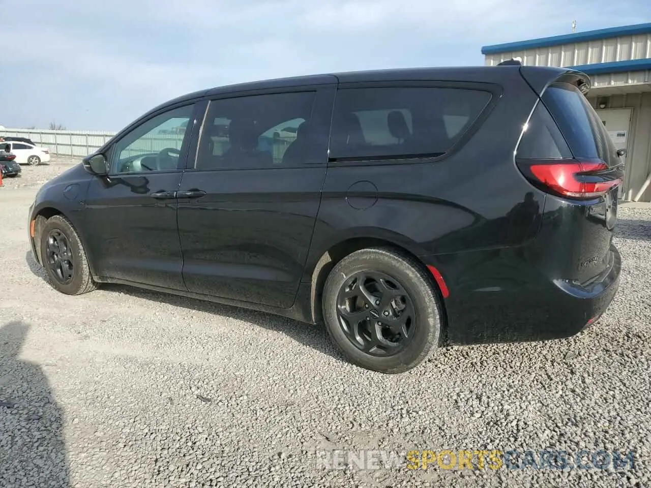 2 Photograph of a damaged car 2C4RC1L70NR119273 CHRYSLER PACIFICA 2022