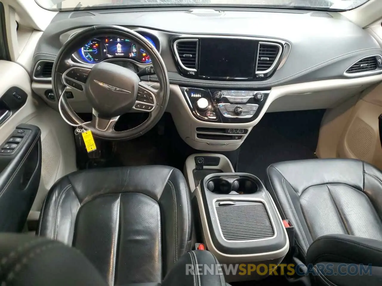 8 Фотография поврежденного автомобиля 2C4RC1L76NR121111 CHRYSLER PACIFICA 2022